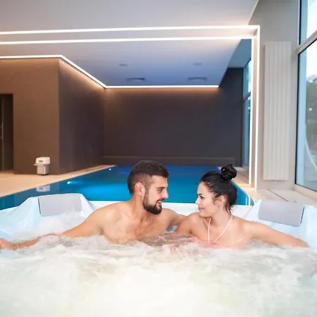 Ξενοδοχείο με διαμερίσματα Baltic Palace 3*