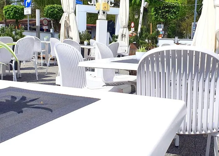 Baltic Palace Apartmanhotel 3*