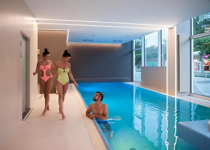 Baltic Palace Apartahotel 3*